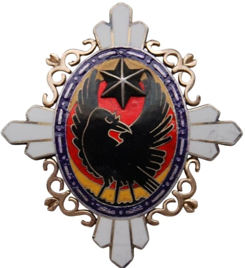 Fake Three-legged Raven Yatagarasu Honorary Member's Badge.jpg