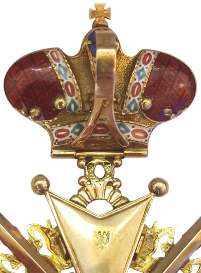 Fake WK-made cross with  Swords and Imperial Crown.jpg