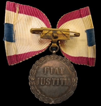 Fiat Justitia November 11, 1918 Yokohama  Victory commemorative Medal.jpg