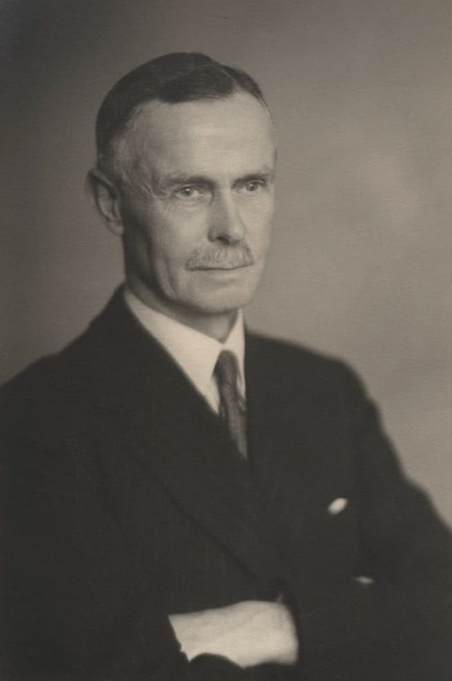 Francis Stewart Gilderoy Piggott.jpg