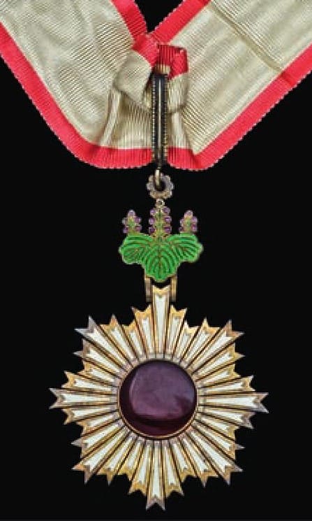 French-Made 3rd class Order  of the Rising Sun.jpg