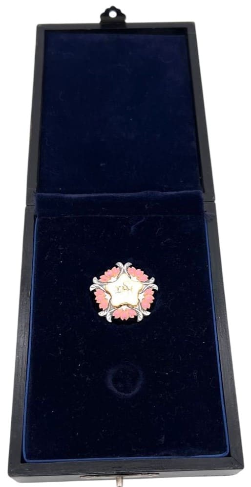 Fujinomiya City Meritorious Service Medal.jpg