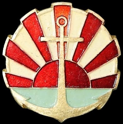 Full Member's  Badge of the Navy League.jpg