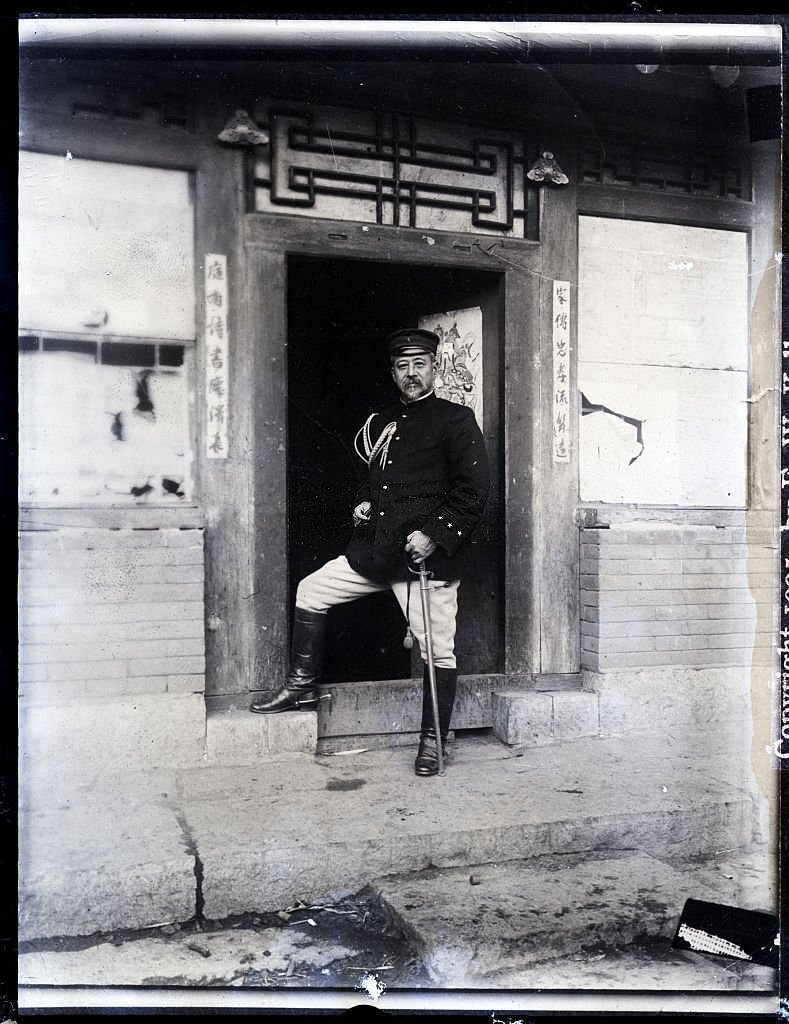 General Baron Kodama, Chief of Staff to Marshal Oyama, shown at his headquarters in Yentai, Manchuria.jpg