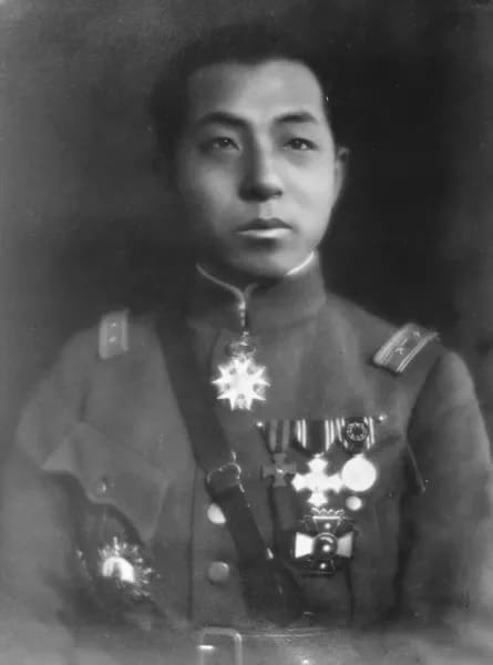 General-Chang-hsueh-liang-son-chang-tso-lin.jpg.jpg