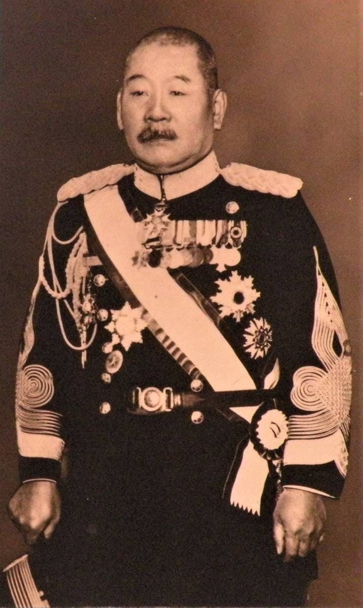 General Minami Jirō.jpg