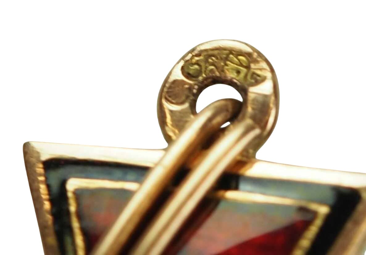 Gold hallmark.jpg