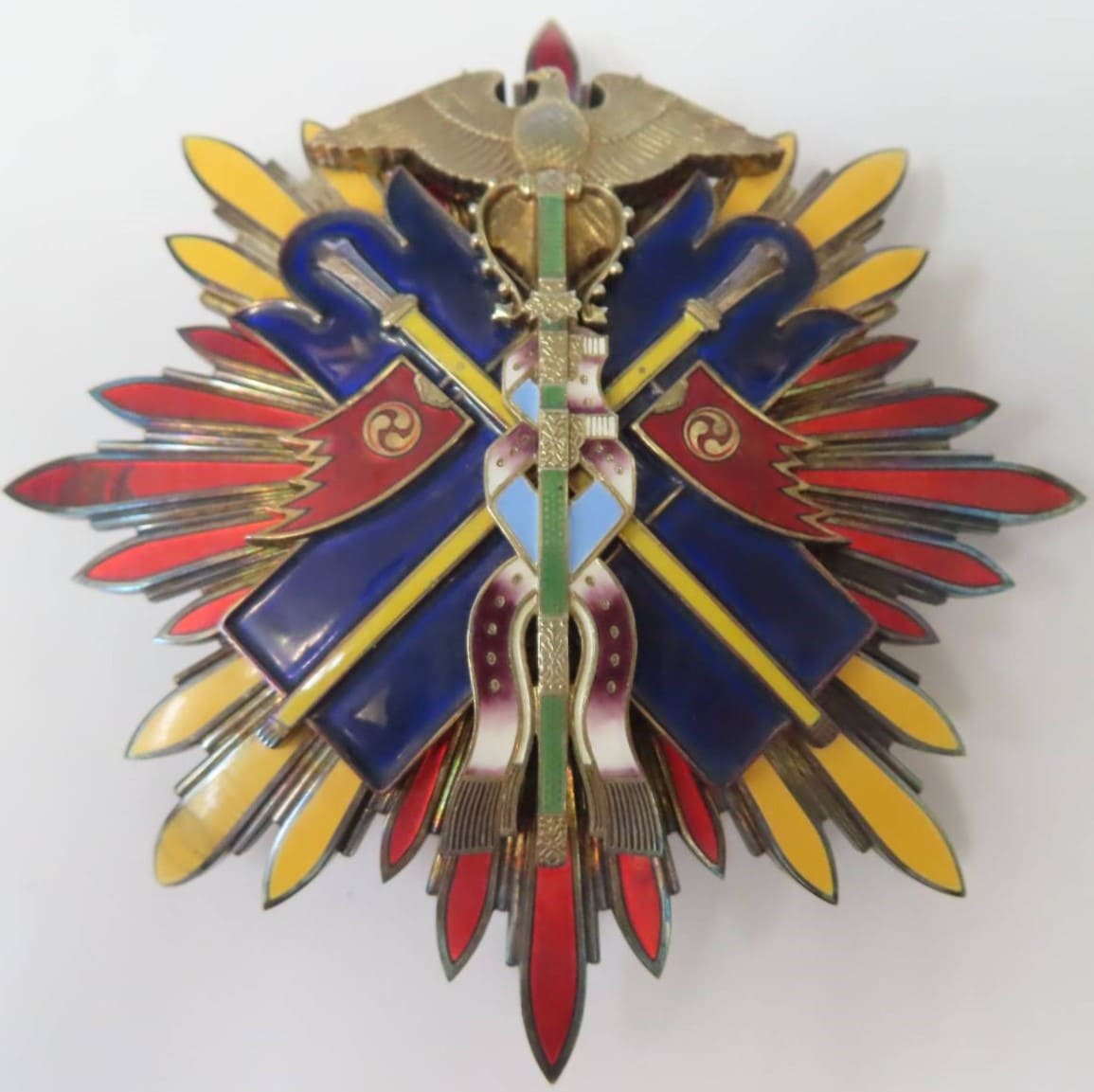 Golden Kite Order Breast Star from the Showa Era.jpg