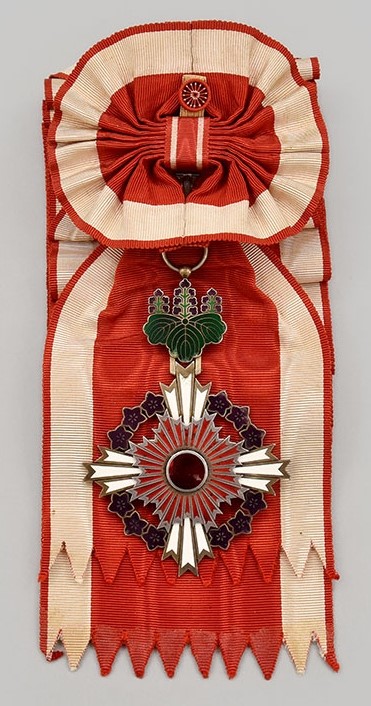 Grand Cordon of the Order of  the Paulownia Flowers.jpg