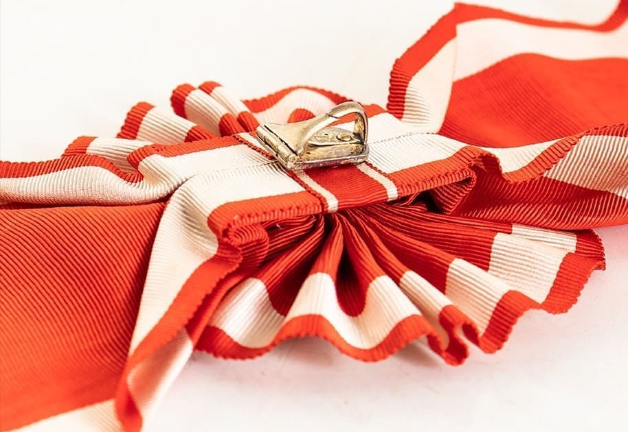 Grand Cordon of  the  Order of the Paulownia Flowers sash.jpg