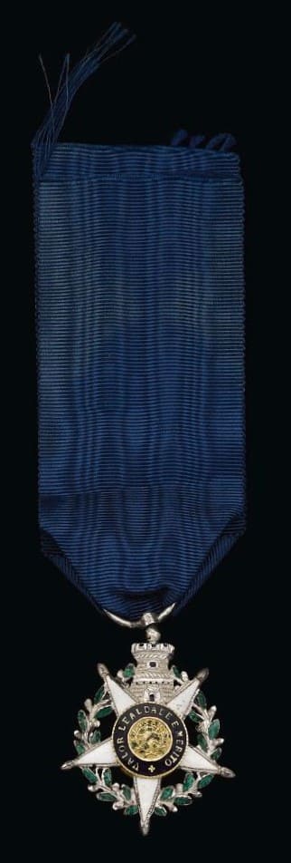 Grand cross  of Portuguese military order of the Tower and of the Sword.jpg