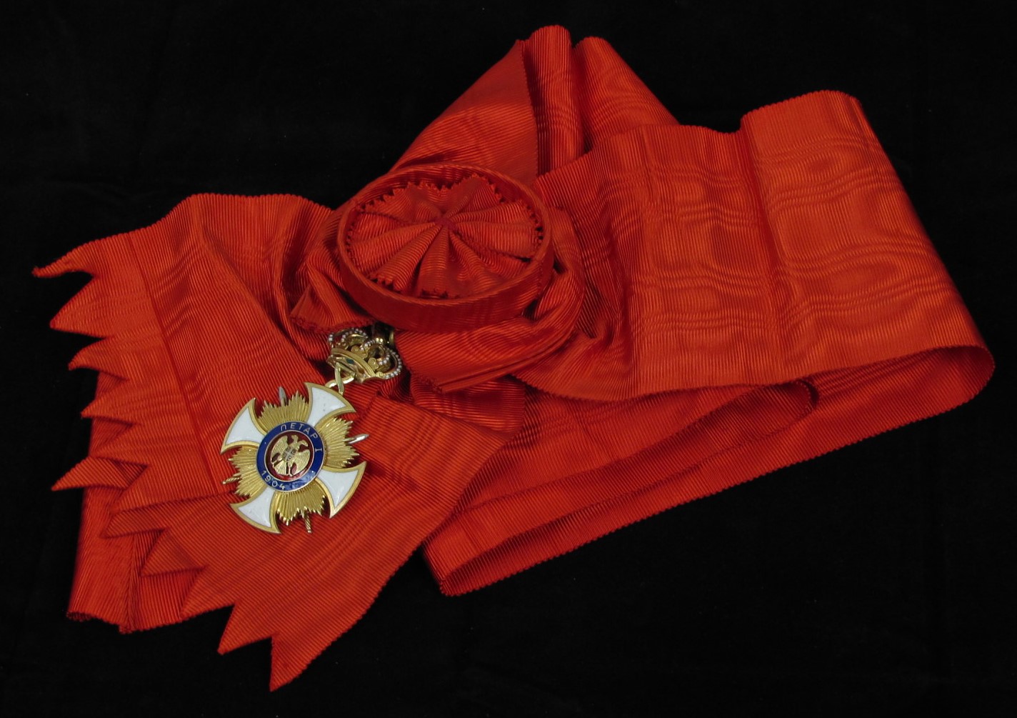 Grand  Cross of Serbian Order of the Star of Karageorge with Swords.jpg