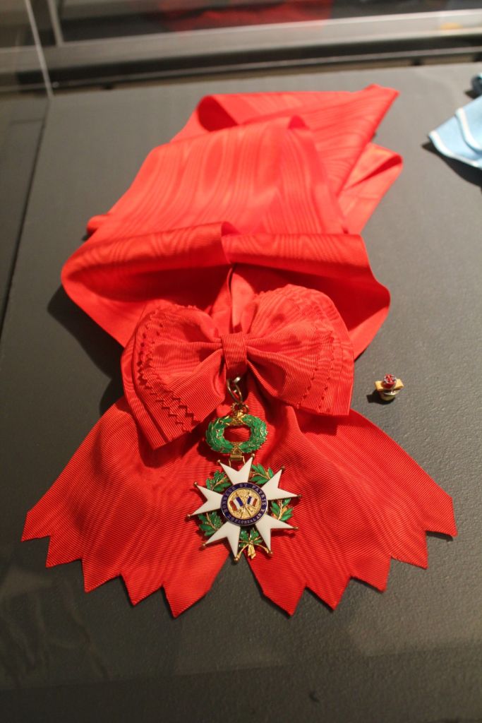 Grand Cross of the Order of the Legion of Honour (12 April 1982).jpg