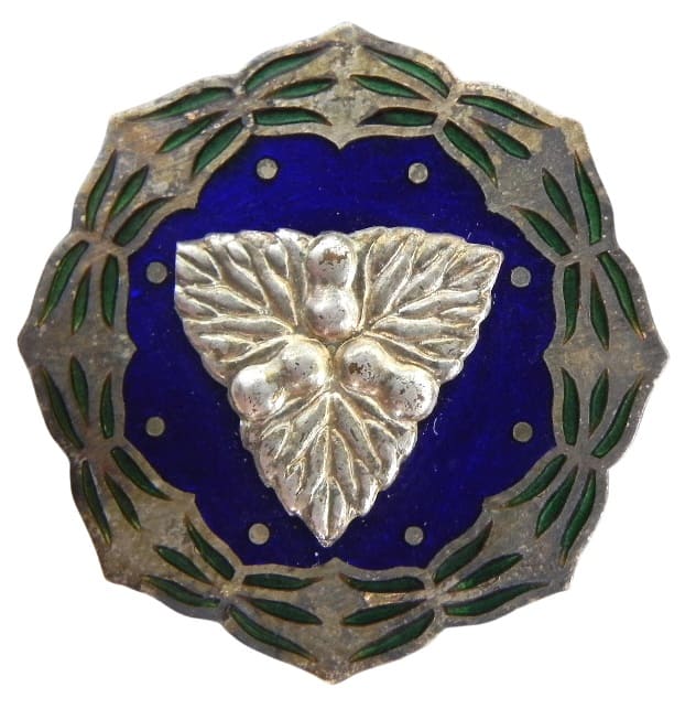 Great Japan  Sericulture Association 3rd class Meritorious Service Badge Ueda.jpg