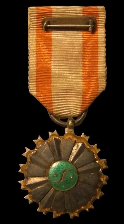 Great  Victory Celebration Commemorative Medal.jpg