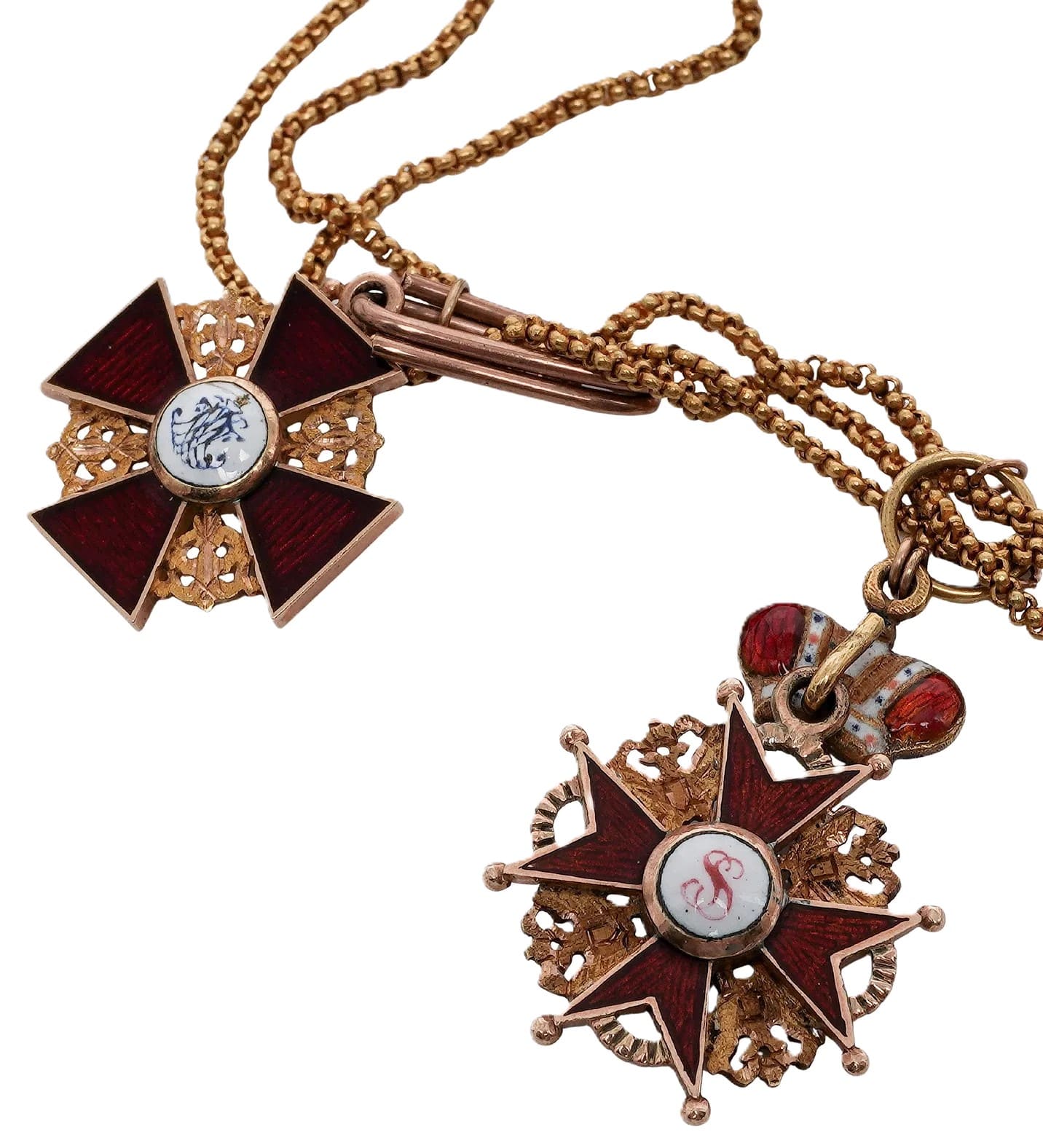 Group  of miniatures of  excellent quality that was converted into a bracelet.jpg
