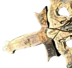 Hilt reverse.jpg