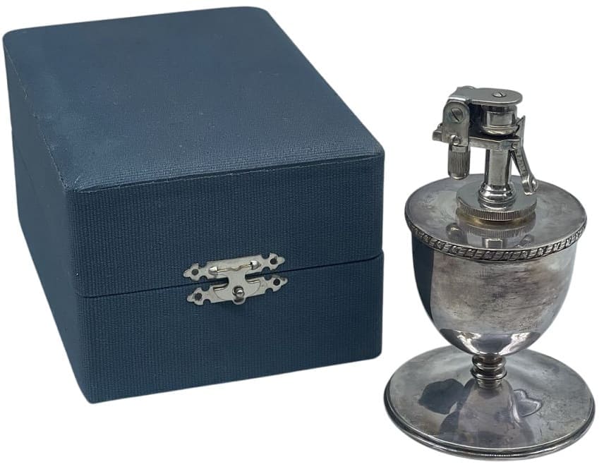 Ikoma-made table silver lighter.jpg