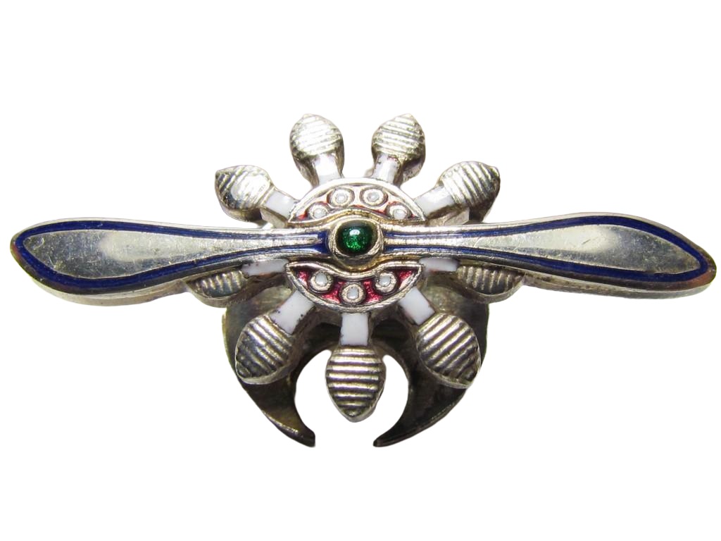 Imperial Aviation Association Regular Member's Badge 帝国飛行協会正会員章.jpg Imperial Aviation Association Regular Member's Badge 帝国飛行協会正会員章.jpg