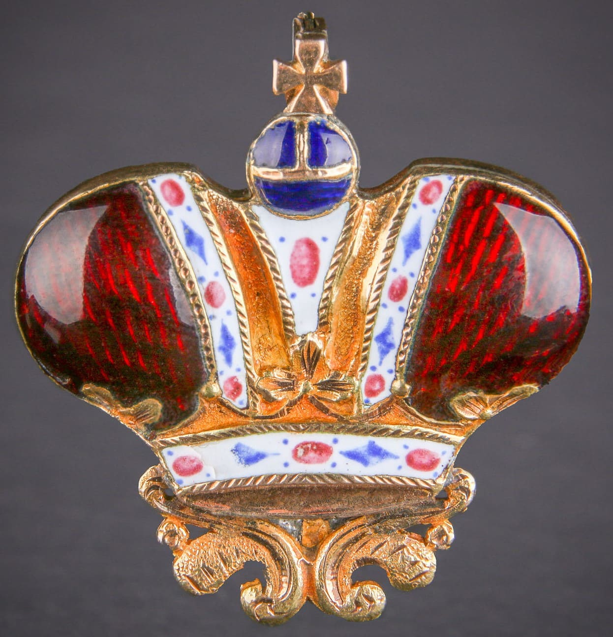 Imperial Russian Order  Converted into Brooche.jpg