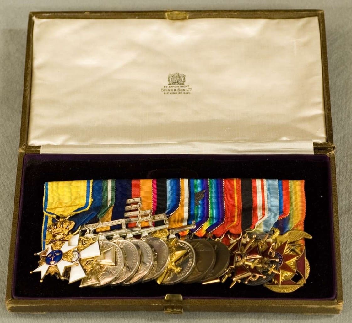 Ivor Thord-Gray's medal bar..jpg