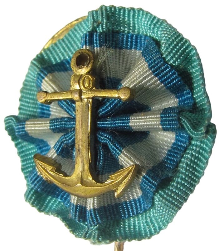 Japan Seafarers Relief Association Male Version of  Regular Member Badge.jpg