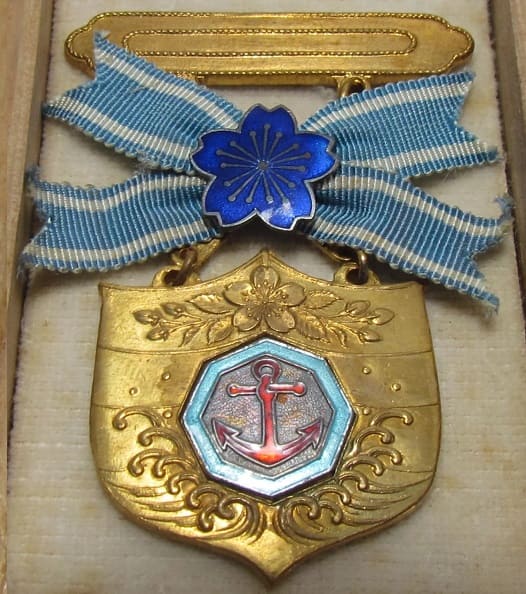 Japan  Seafarers Relief Association Male Version of  Special Lifetime Member Badge.jpg