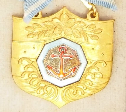 Japan Seafarers  Relief Association Male Version  of Special Membership Badge.jpg