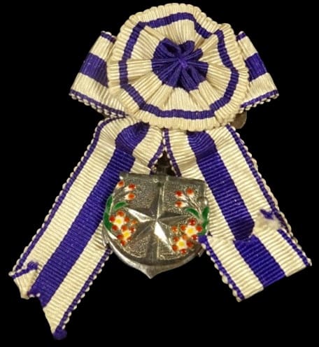 Japanese  Army and Navy Officers' Wives Association  Meritorious Service Badge.jpg