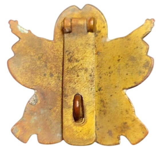 Japanese  Army Marksmanship Badge made by Seieido workshop.jpg