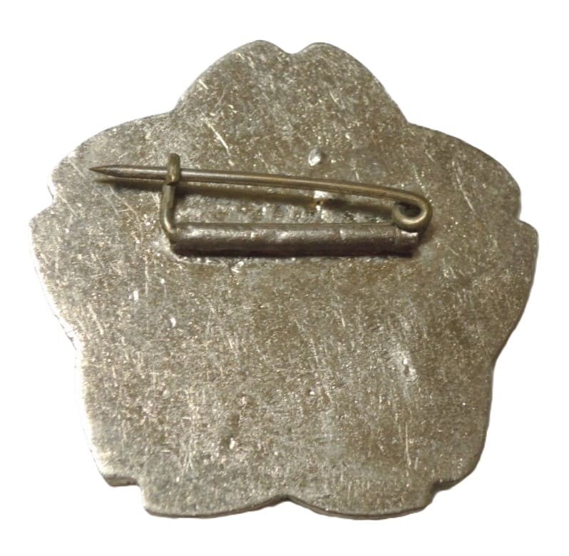 Japanese Father of the Soldier Badge..jpg