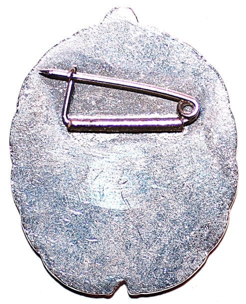 Japanese  Firefighting Award Badge.jpg