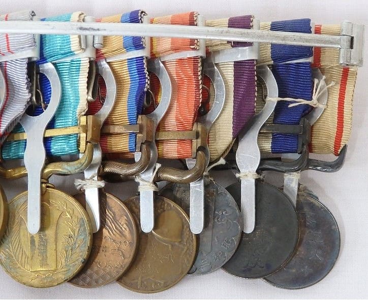 Japanese general's medal bar ..jpg
