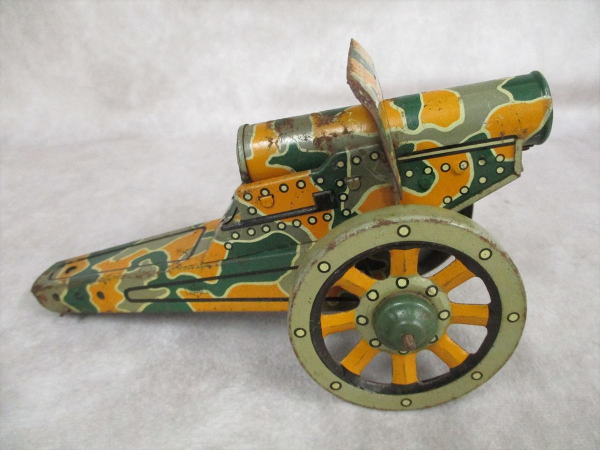 Japanese Howitzer Toy (2).jpg