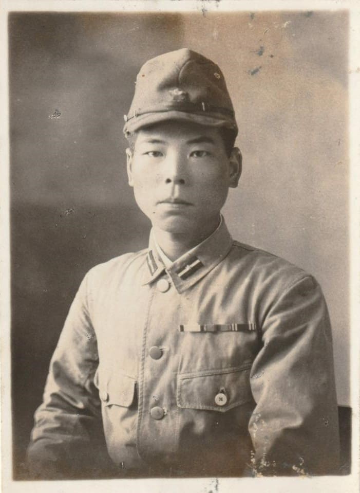 Japanese medal bar  photo.jpg