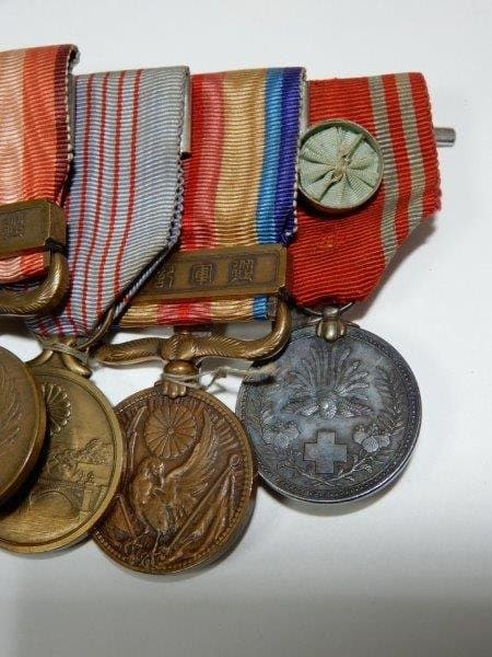 Japanese Medal Bar with  4th class Sacred Treasure.jpg