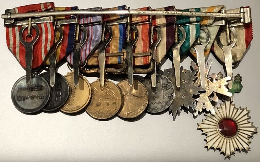 Japanese  Medal Bar with 5th class Golden Kite ordre.jpg