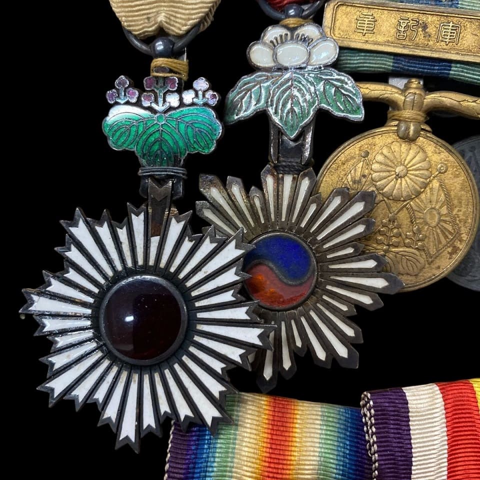 Japanese  Medal Bar with Korean Order and Medal.jpg