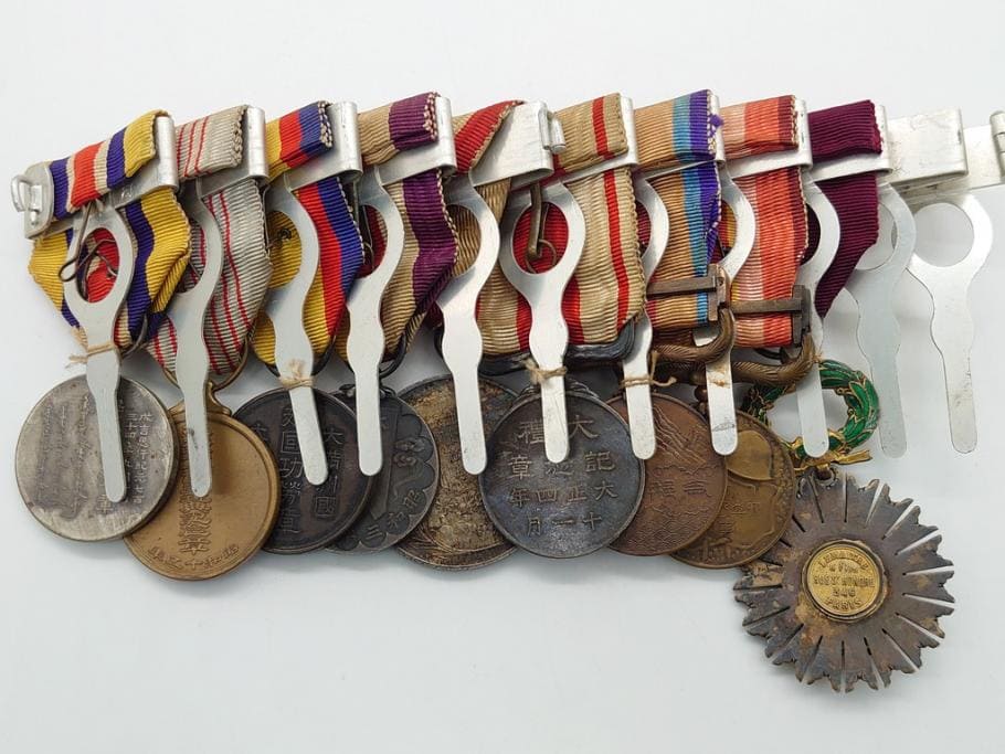 Japanese Medal  Bar with Peruvian Order and Medal.jpg