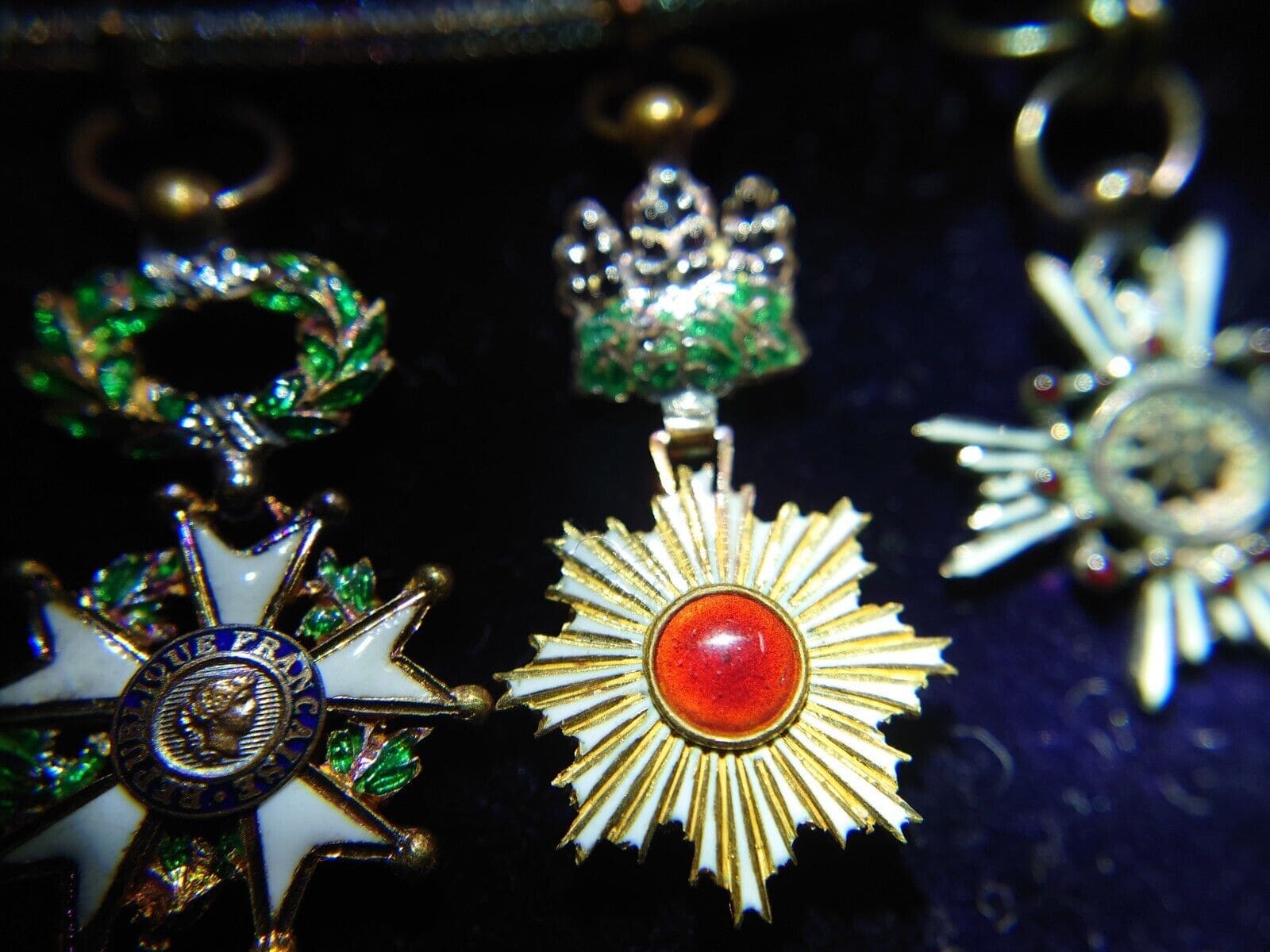 Japanese Miniatures of Matsunaga Takekichi.jpg