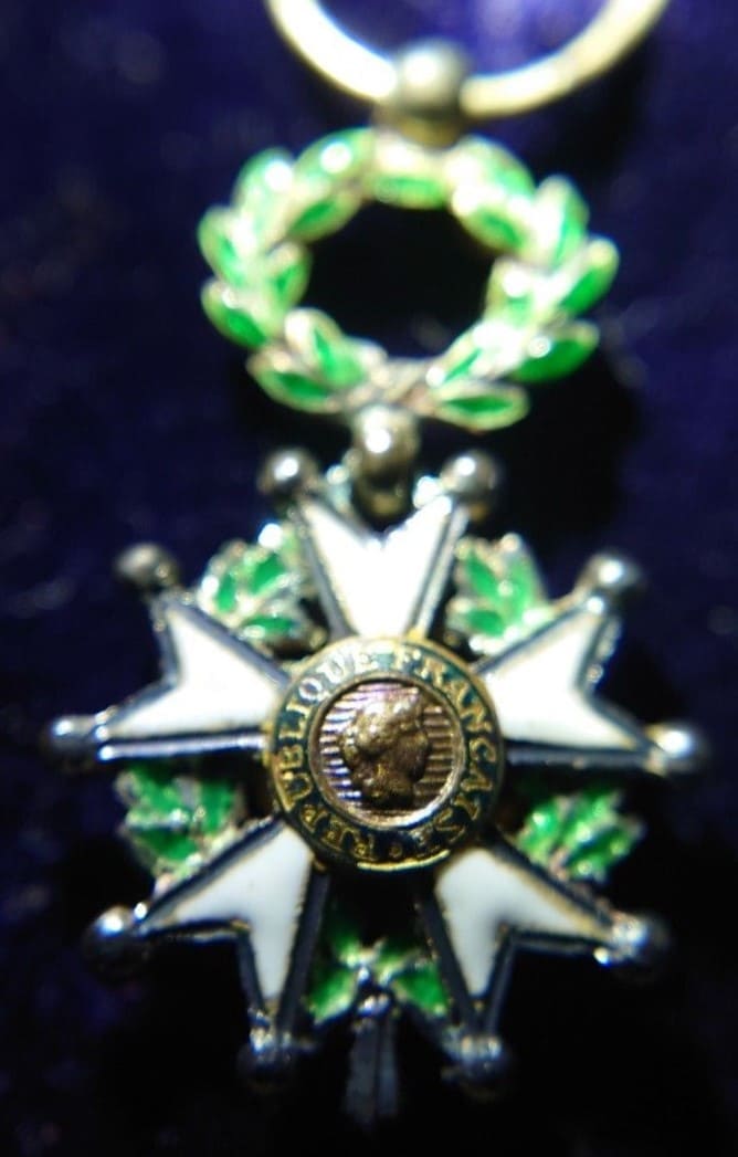 Japanese Miniatures of  Matsunaga Takekichi.jpg