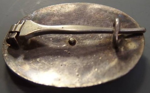 Japanese Naval  Academy  Graduation Badge.jpg