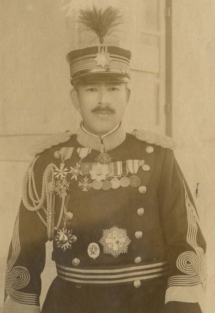 Japanese officer with 2nd class order of St. Stanislaus.jpg