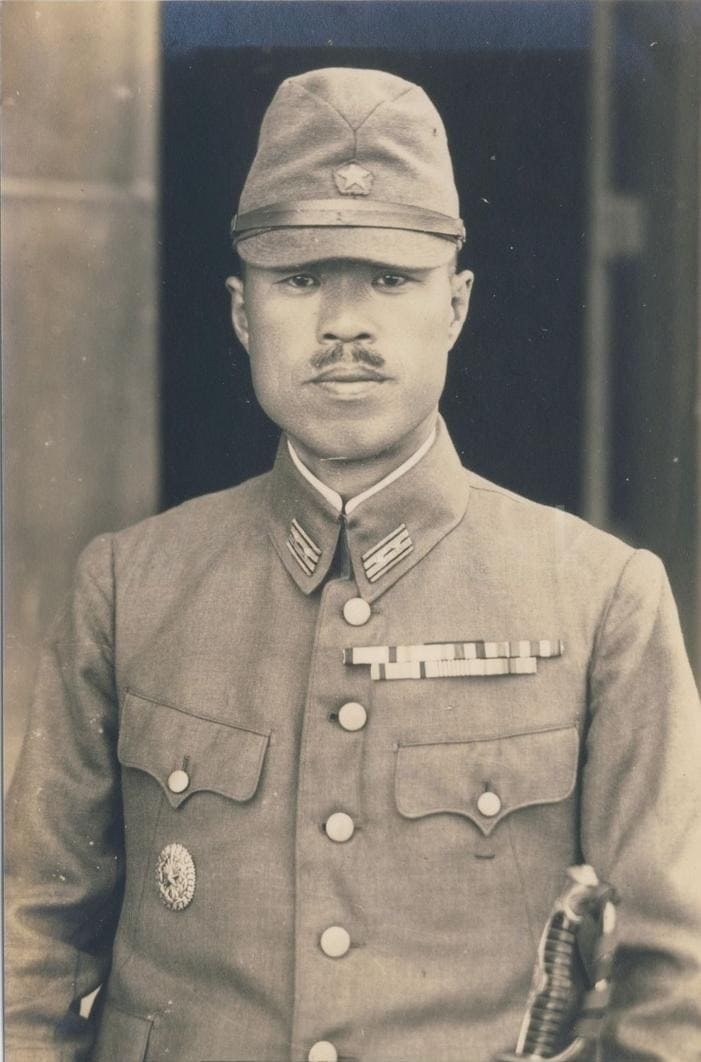 Japanese Officer with Commanding Officer's Badge...jpg