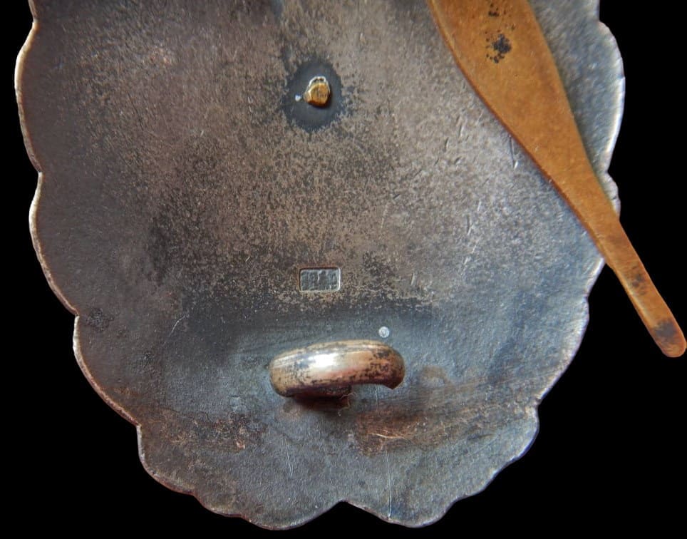 Japanese Officer's  Pilot Badge Made in Silver.jpg