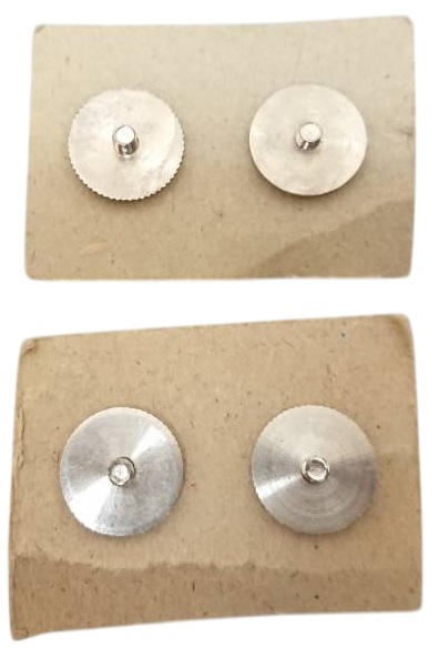 Japanese Railway Collar  Badges.jpg