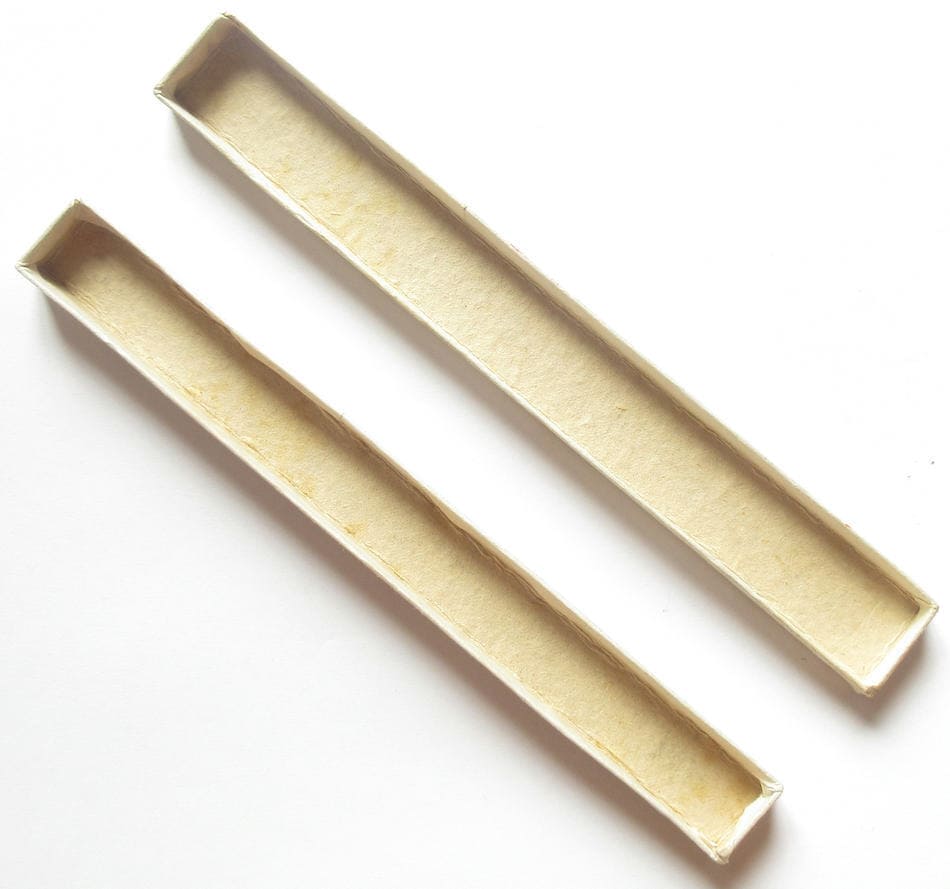 Japanese Ribbon Bar  case.jpg