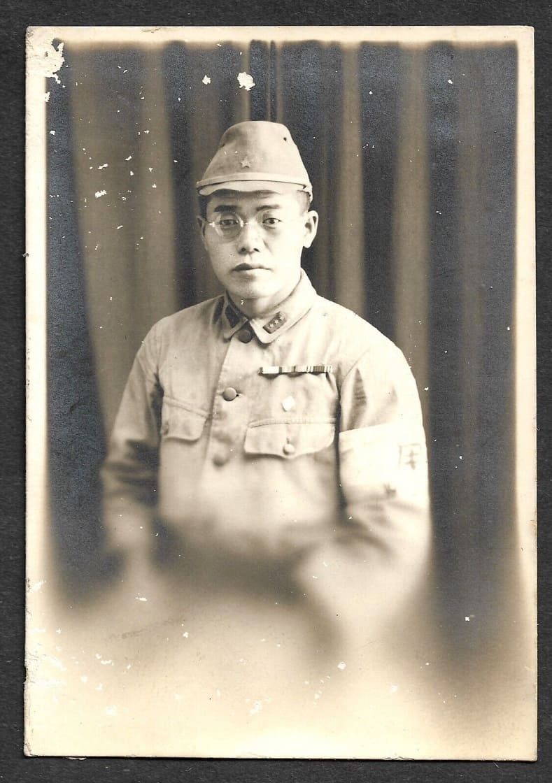 Photos with Unknown/Unidentified Japanese Badges | Medals of Asia