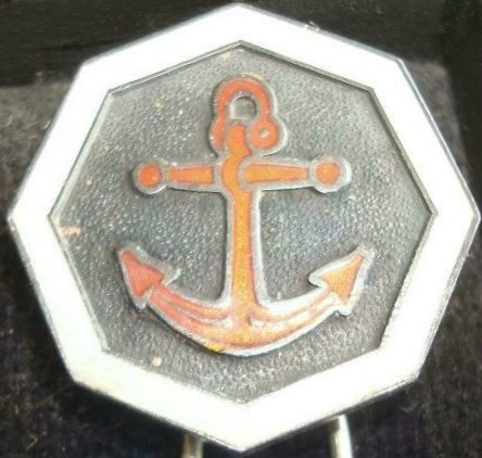 日本海員掖済会 勤勉章.jpg