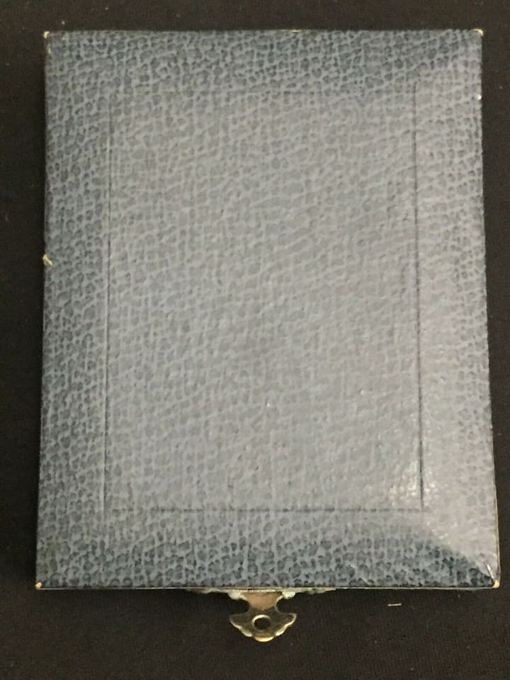 財団法人兵庫縣教育會 功勞章.jpg